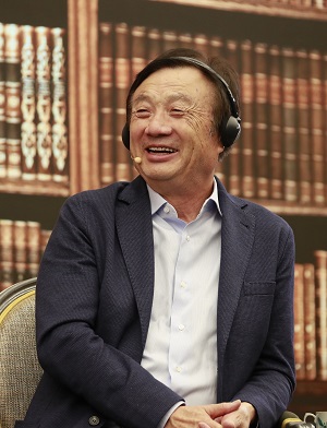 " لا بديل للعالم من الانفتاح على التعاون والحوار لتحقيق النجاح المشترك وخوض غمار الابتكار" 